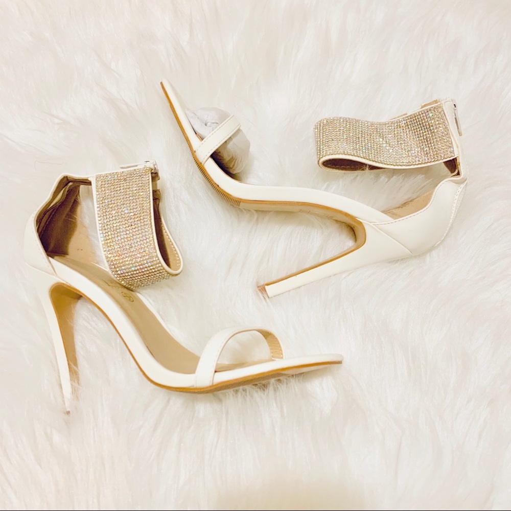 Bridal Sandals! 💓🌸👰💒🌸👠💓